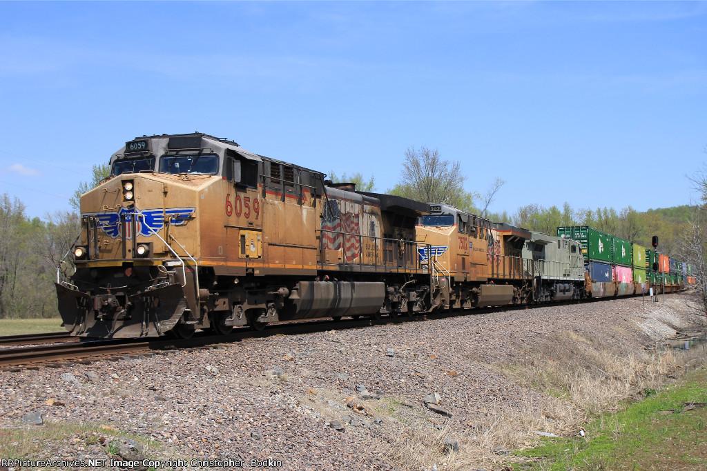 UP 6059